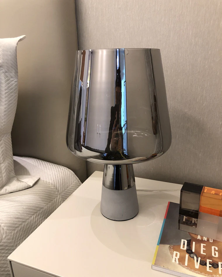 WOMO Smoked Glass Table Lamp-WM8018 - Image 11