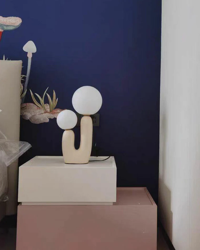 WOMO Globe Sculptural Table Lamp-WM8007 - Image 15