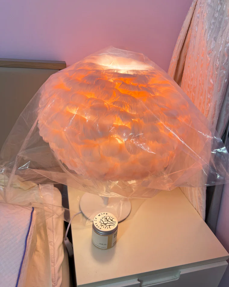 WOMO Pretty Round Feather Table Night Lamp-WM8038 - Image 15