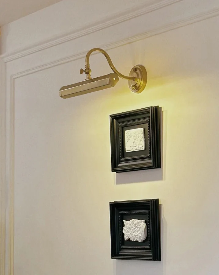 WOMO Adjustable Industrial Gold Picture Light-WM6108 - Image 3