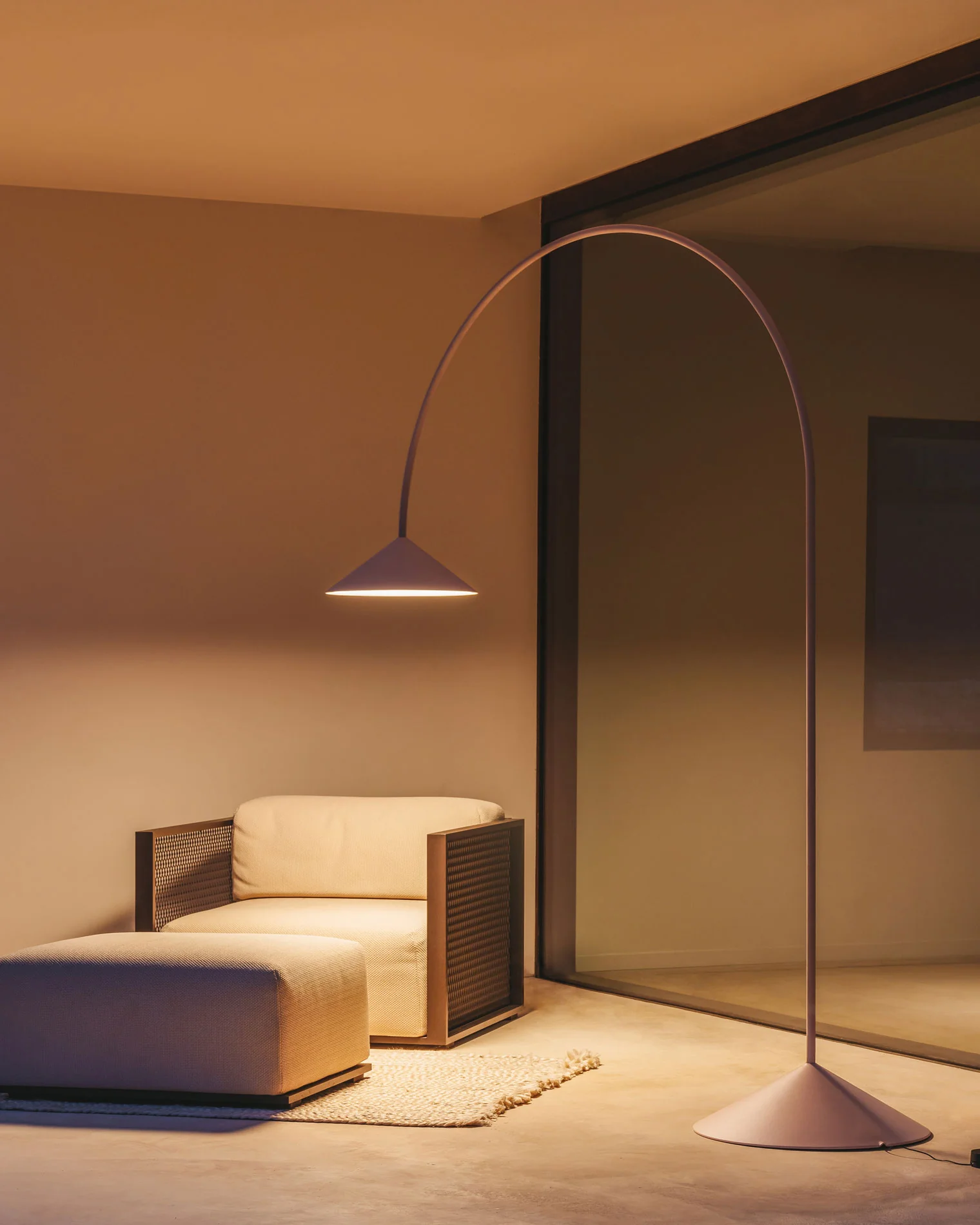WOMO Arc Cone Floor Lamp-WM7139 - Image 7