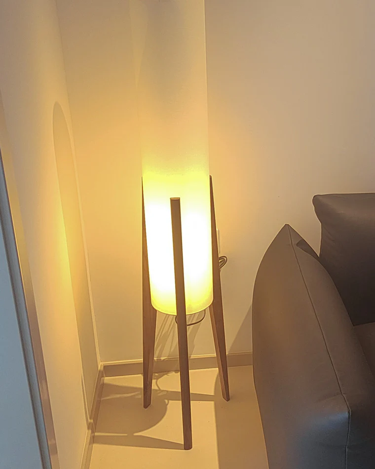 WOMO Rocket Cylinder Tripod Floor Lamp-WM7045 - Image 23