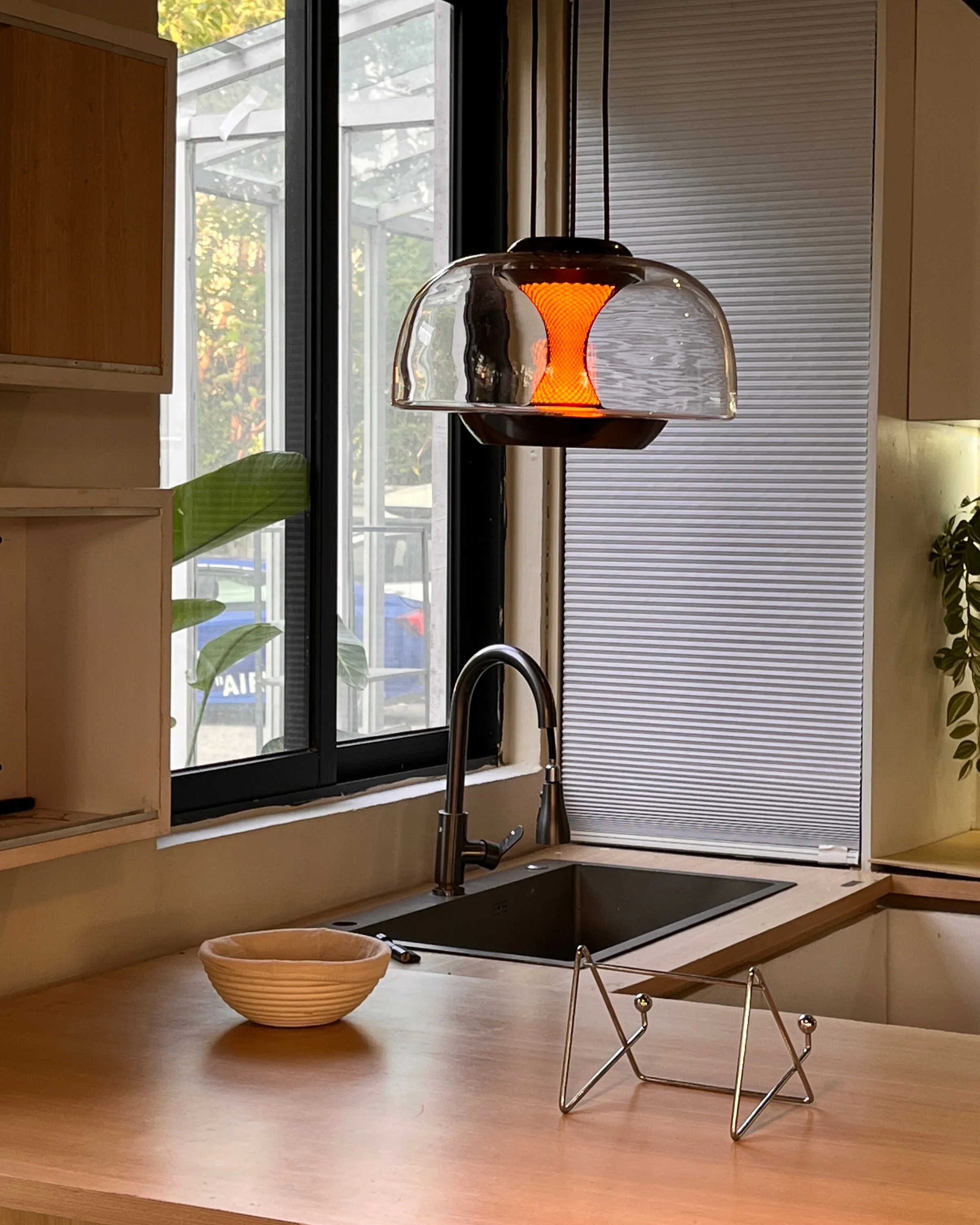 WOMO Dome Glass Sunset Glow Pendant Light - WM3322 - Image 3