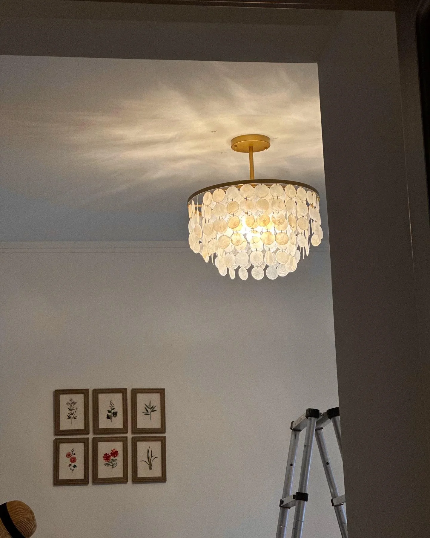 WOMO Capiz Round Chandelier-WM2474 - Image 6