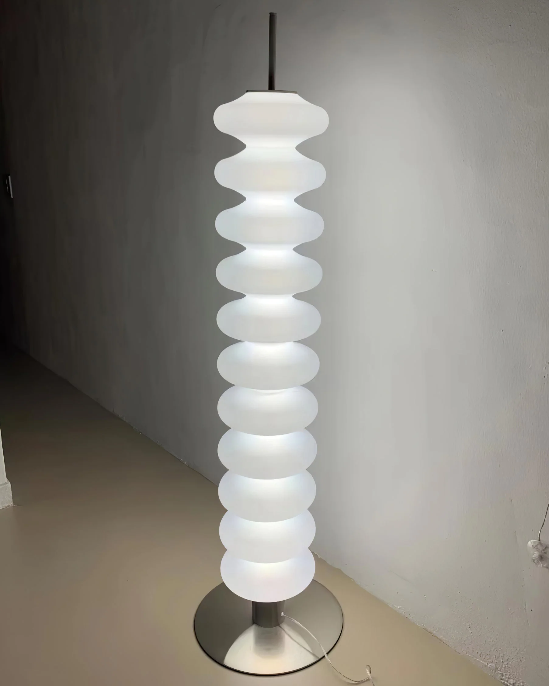 WOMO Stacked Glass Ball Floor Lamp-WM7127 - Image 25