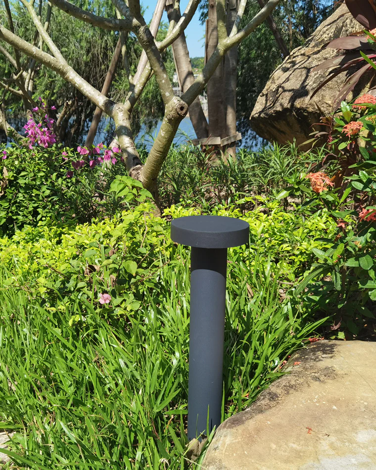 WOMO Landscape Bollard Light-WM9129 - Image 2