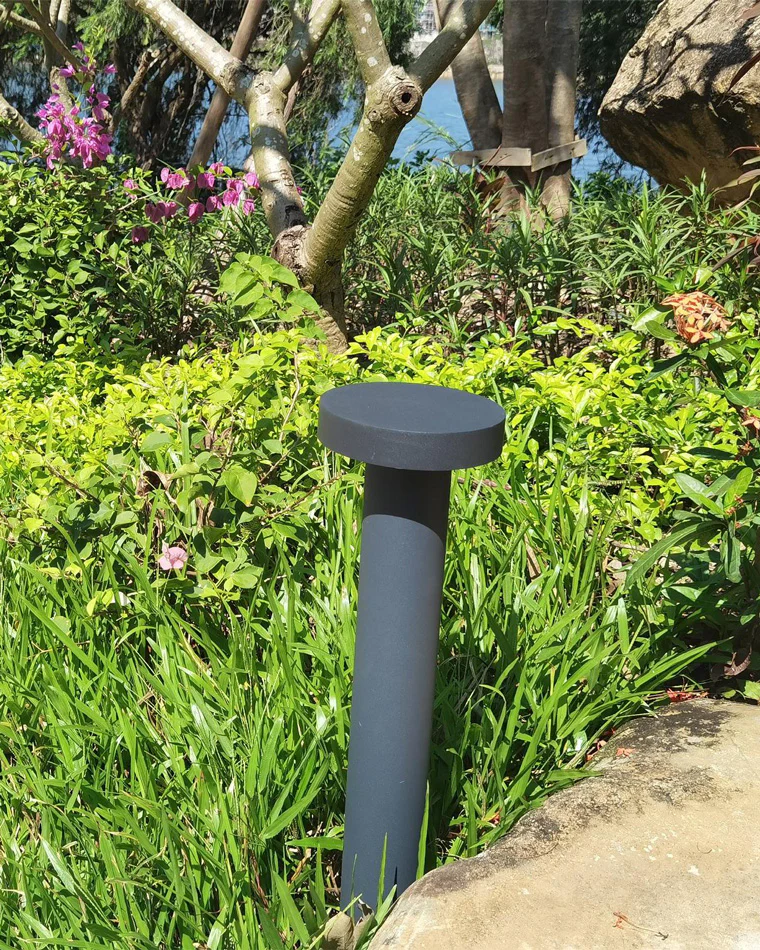 WOMO Landscape Bollard Light-WM9129 - Image 5
