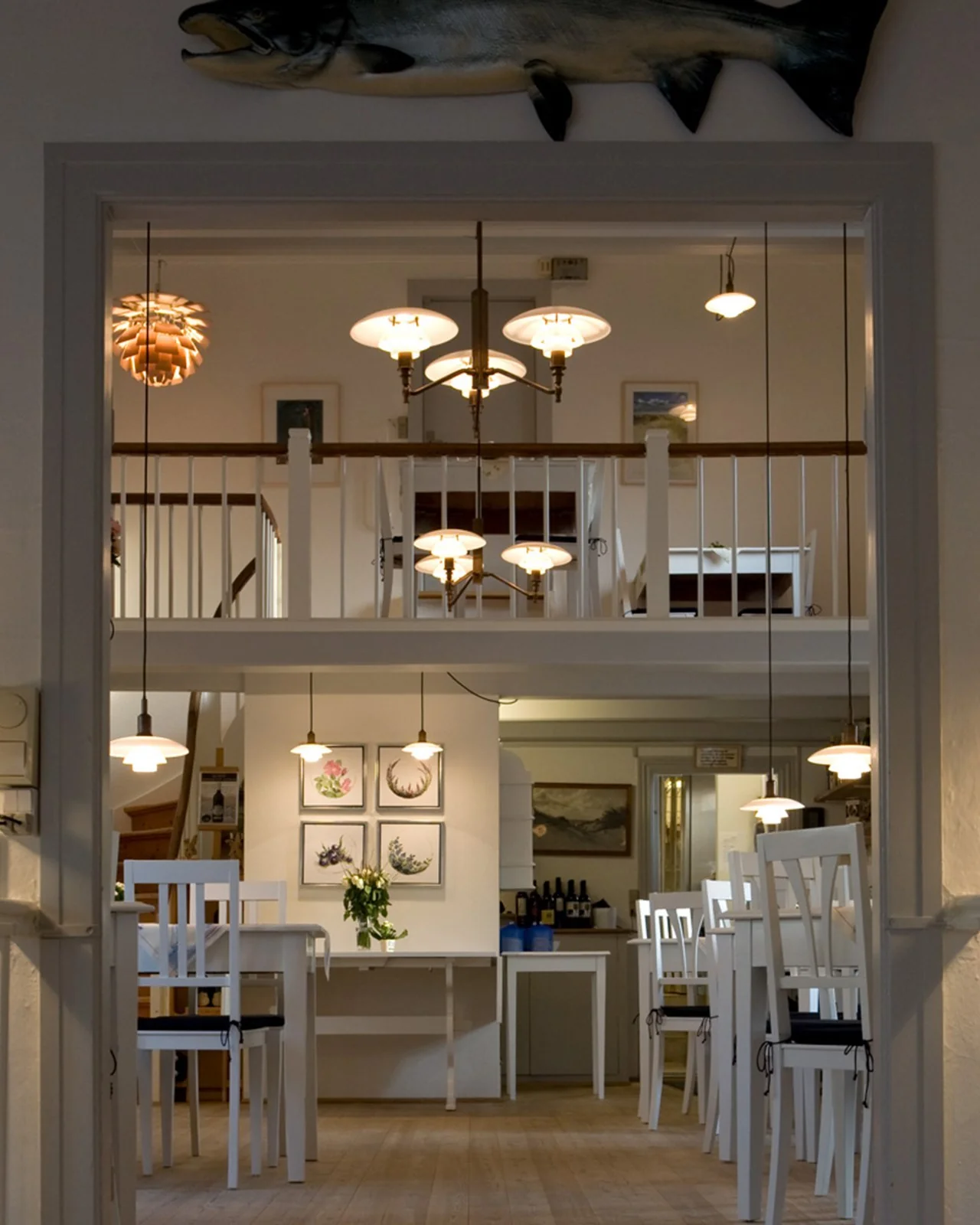 WOMO Milk Glass Shade Chandelier-WM2667 - Image 8