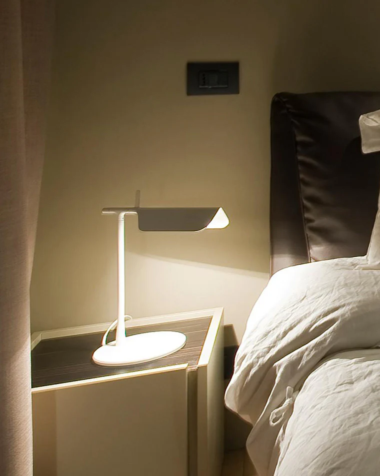 WOMO Elegant Adjustable Small Arm Desk Lamp-WM8033 - Image 4