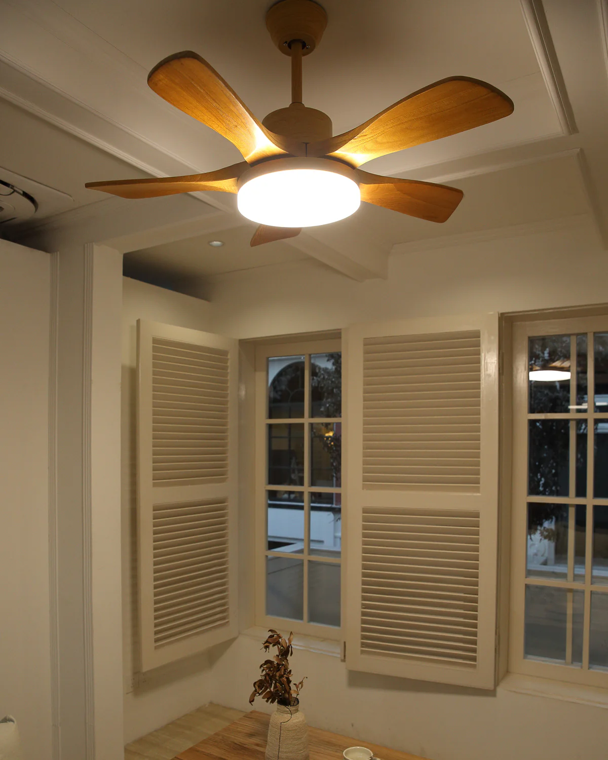 WOMO Scandi Reversible Ceiling Fan with Light-WM5002 - Image 110