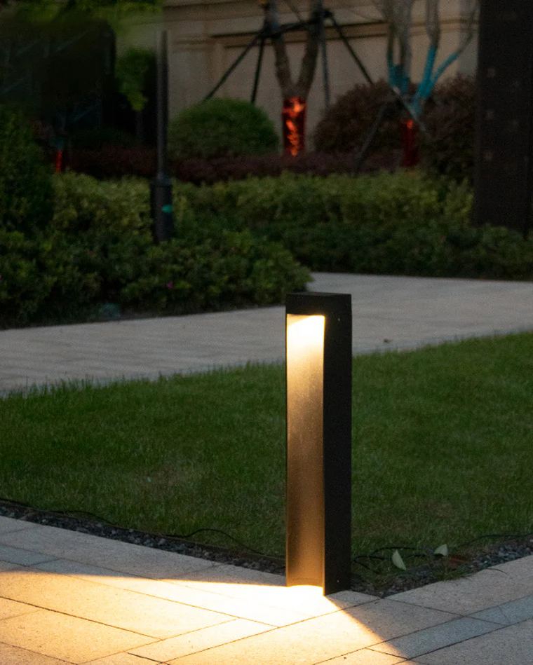 WOMO Pathway Bollard Light-WM9135 - Image 2
