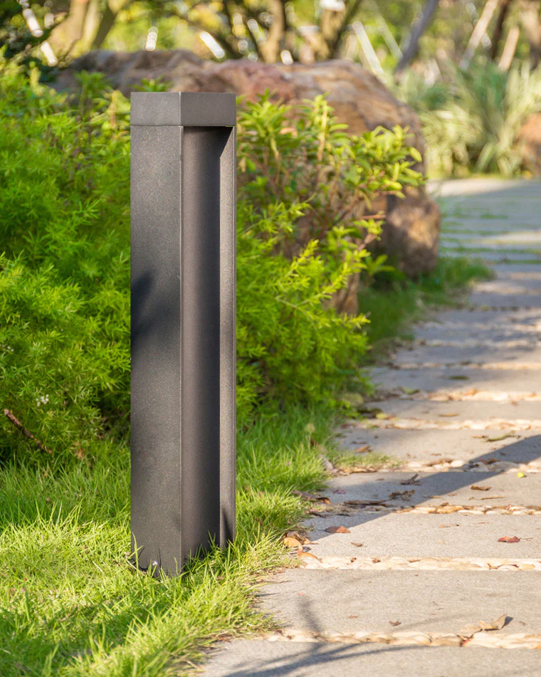 WOMO Pathway Bollard Light-WM9135 - Image 9