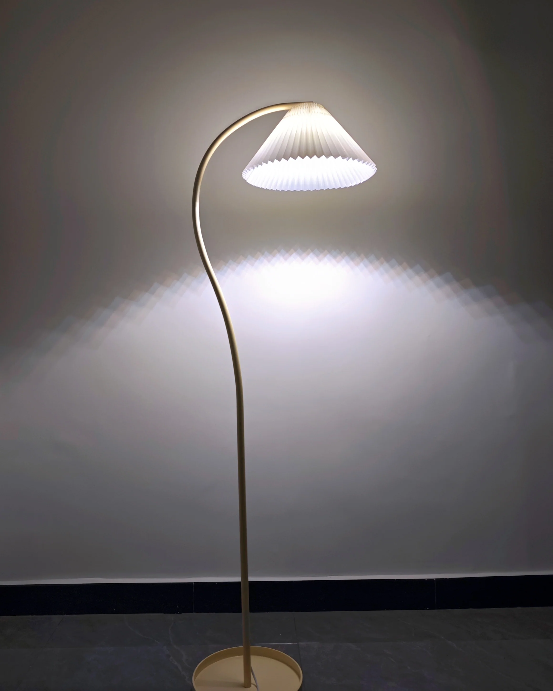 WOMO Pleated Gooseneck Floor Lamp-WM7119 - Image 20