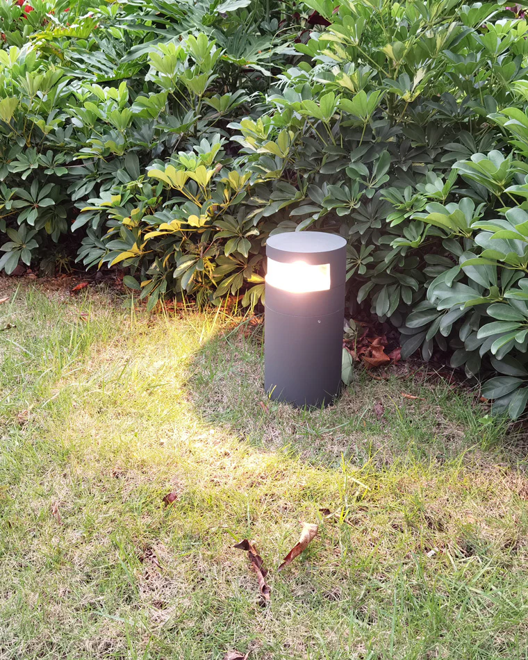 WOMO Small Pathway Bollard Light-WM9130 - Image 2