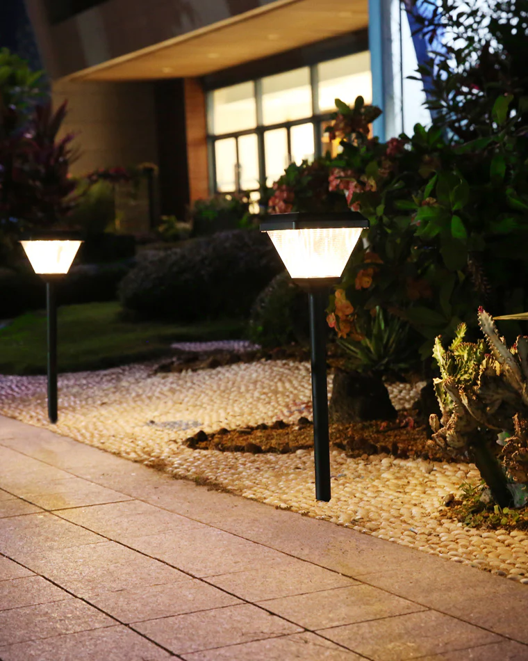 WOMO Solar Lawn Stake Light-WM9090 - Image 5