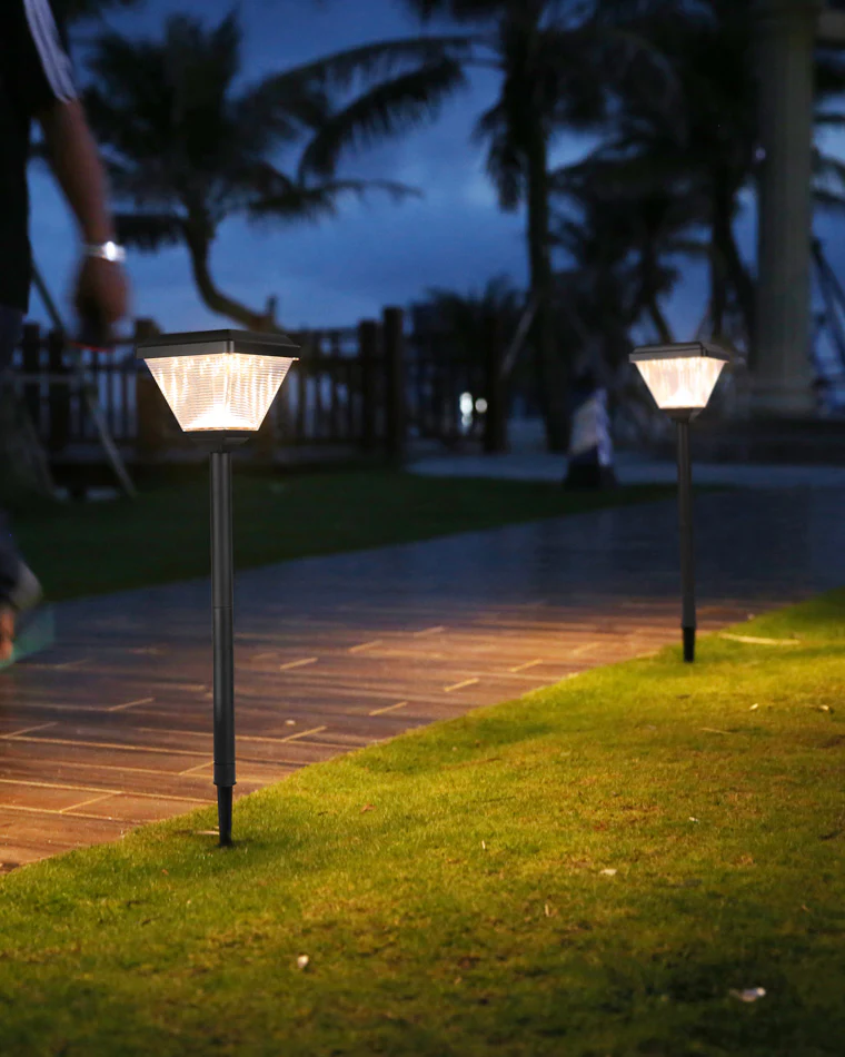 WOMO Solar Lawn Stake Light-WM9090 - Image 8