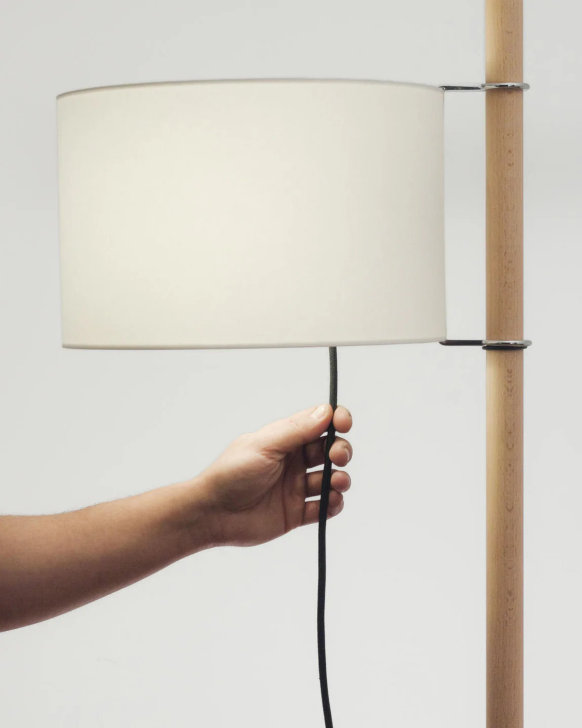 WOMO Wood Fabric Shaded Floor Lamp-WM7101 - Image 11
